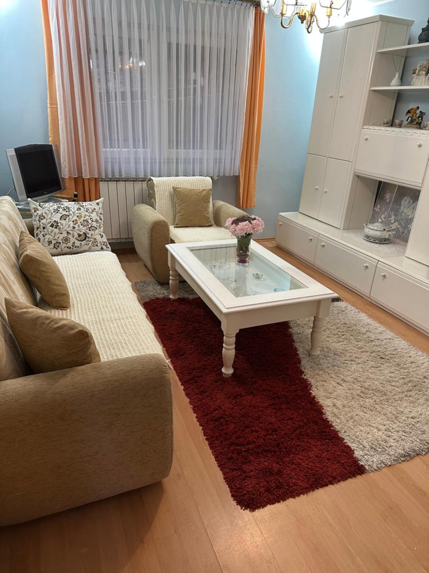 Hrasno Brdo Apartment *